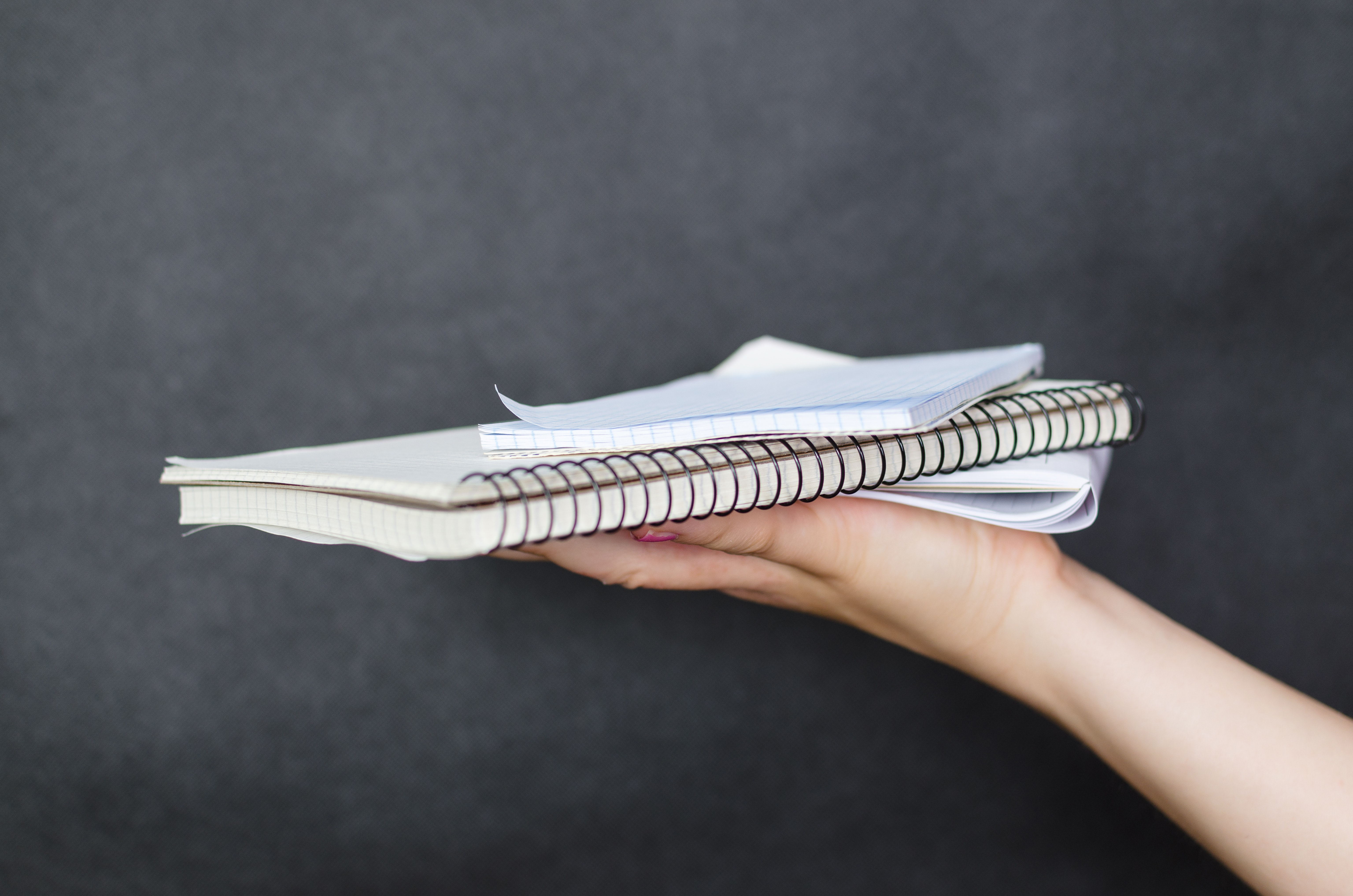 blank-book-bindings-business-communication-627530_看图王.jpg