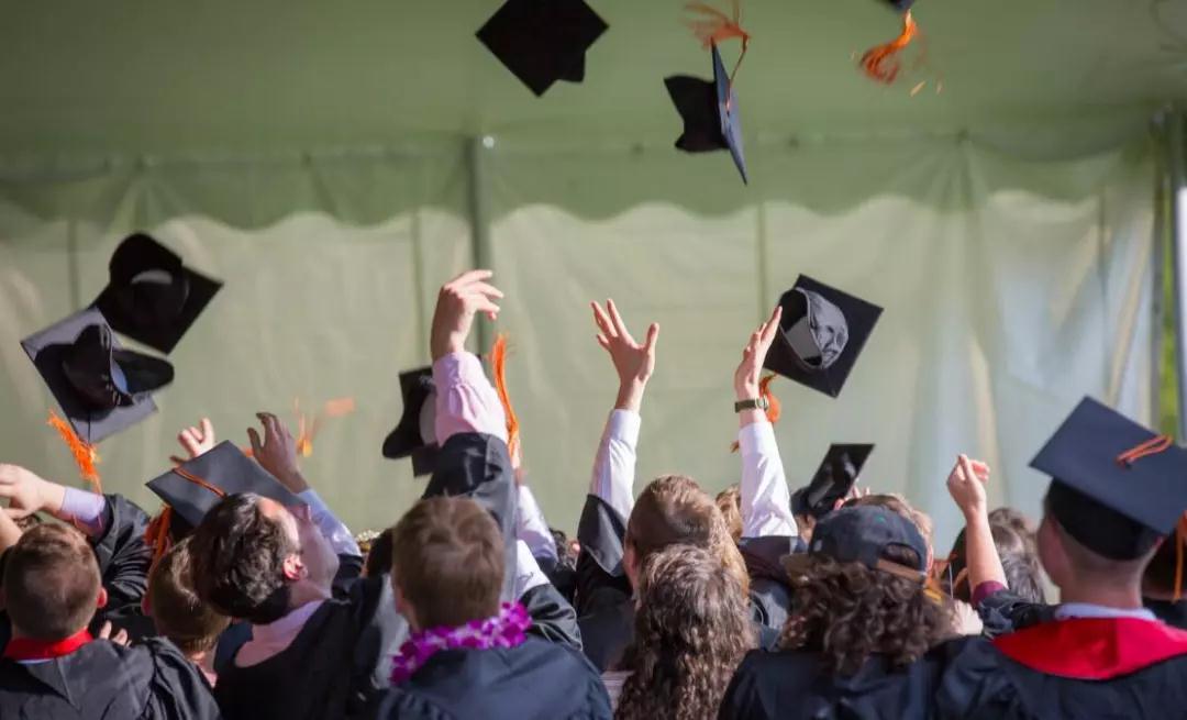 未来大热对应的雅思分数要求及院校排名及雅思分数要求5