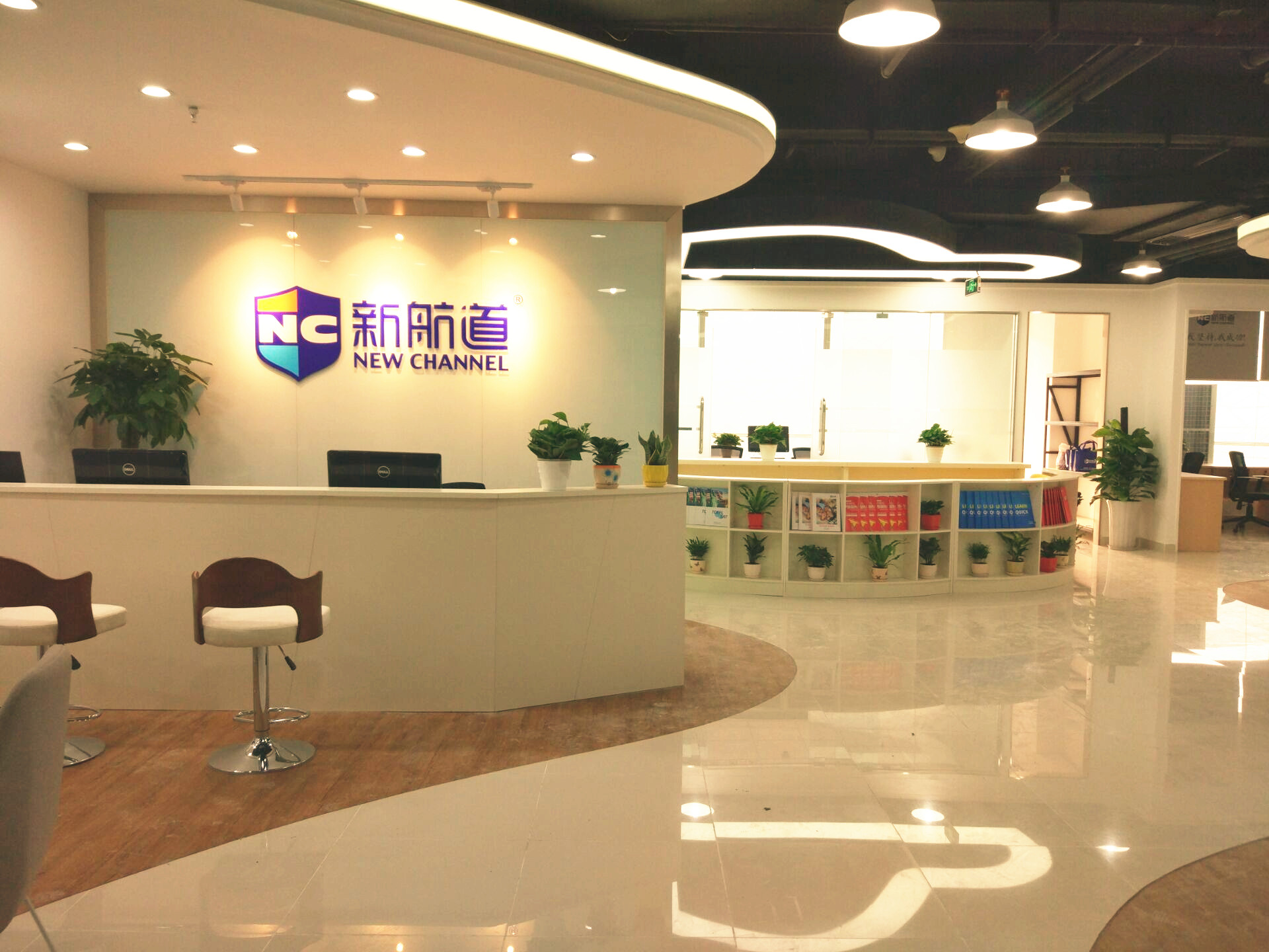 环球.jpg 环球.jpg