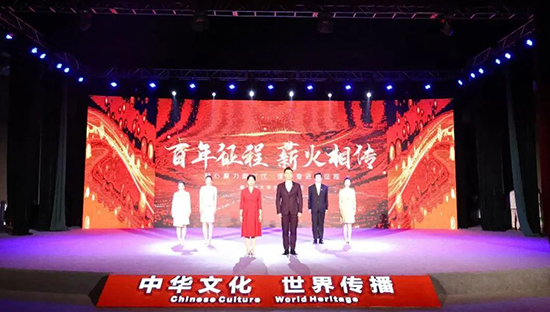 用英语讲中国故事