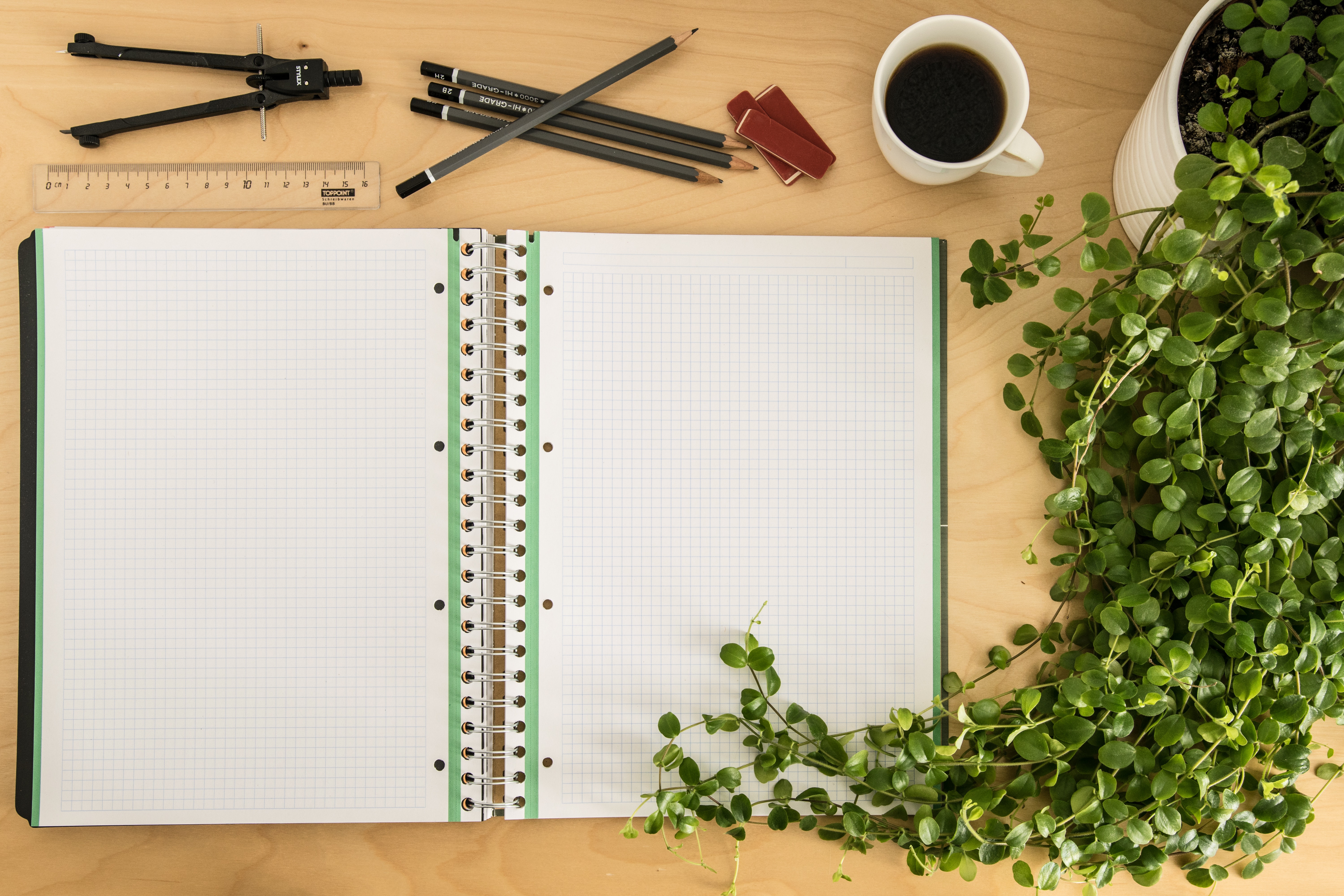 art-materials-blank-coffee-351961.jpg