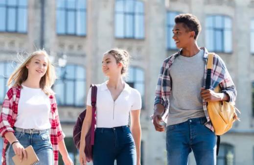 国际学校、国际高中、国际部一样吗?该如何正确区分？国际学校入学考试一般会考什么?如何考察国际班的师资情况?