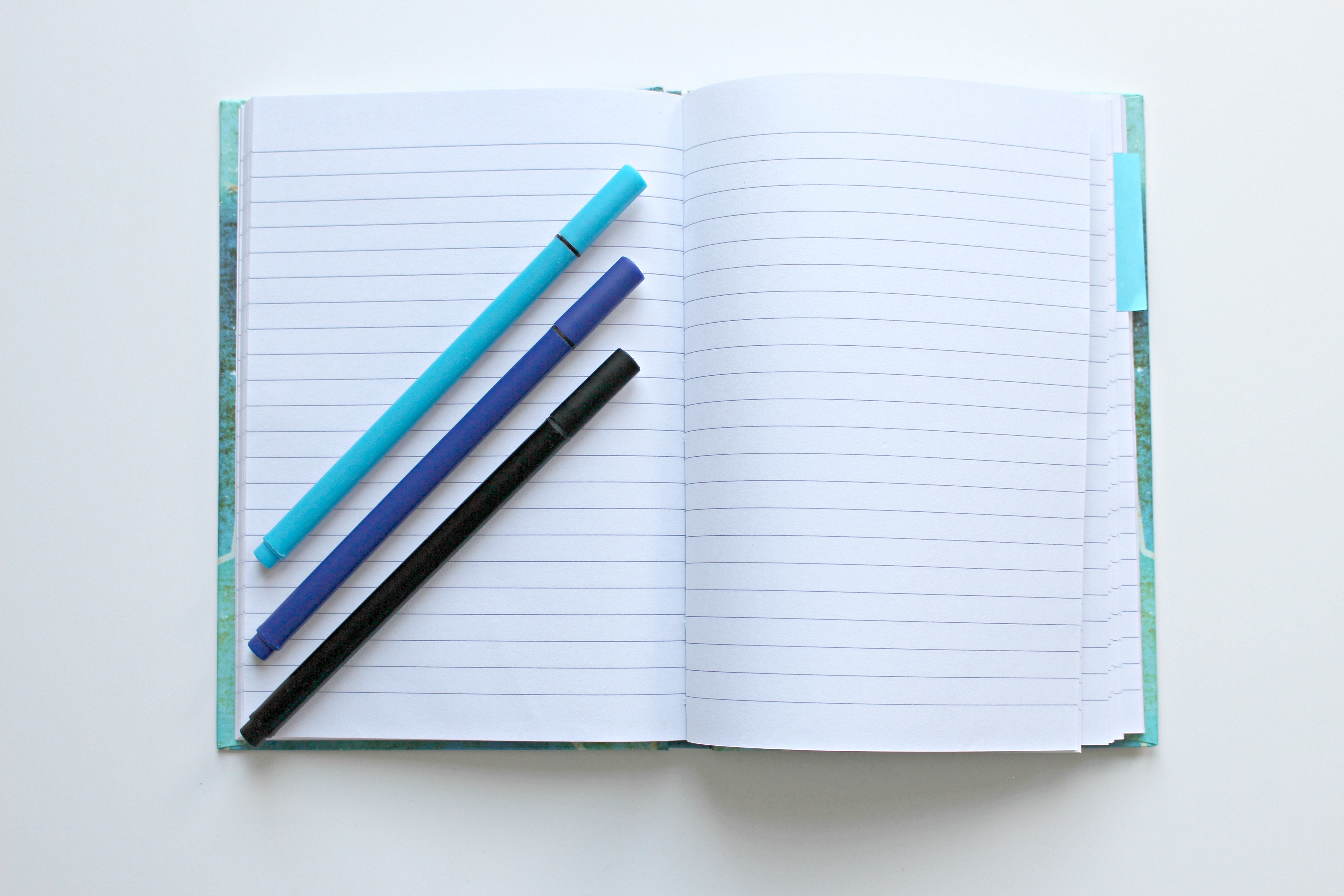 analog-binder-blank-236111.jpg