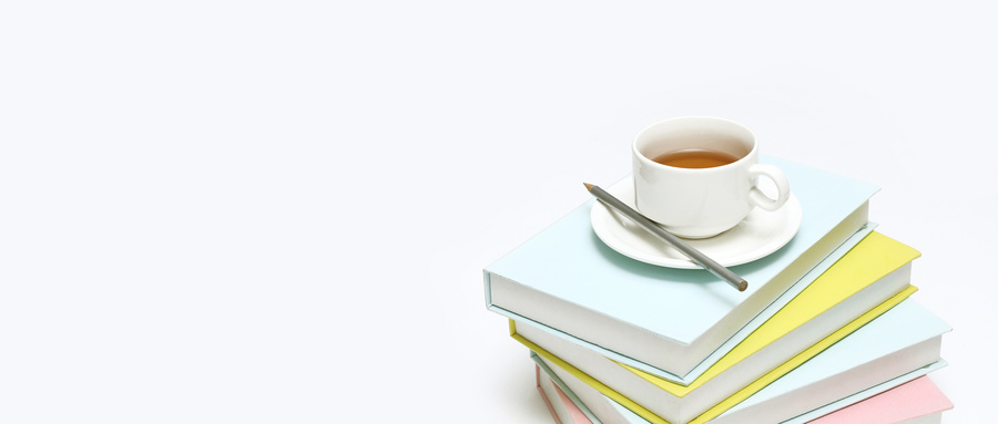 雅思口语考官:低头到底在写啥